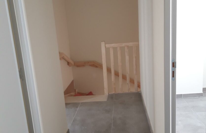 MAISON B