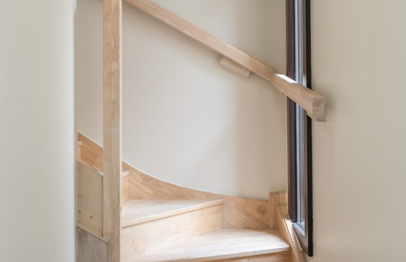escalier accès chambres