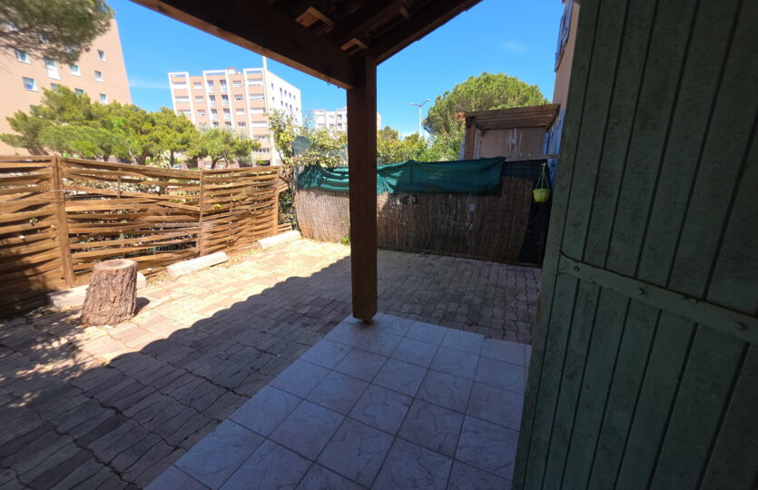 JARDIN arrière maison